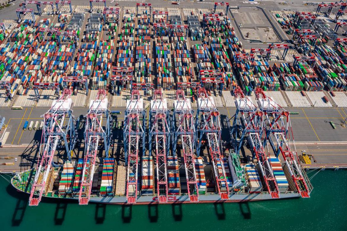 Opinion: Container Shipping Is Booming Again. That Probably Won’t Last