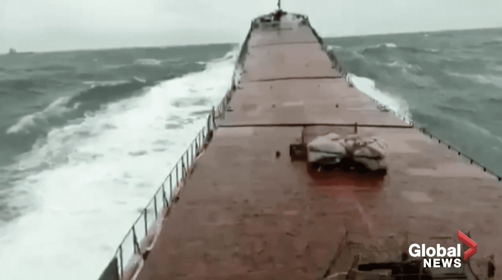 Terrifying Video Shows Cargo Ship Break in Half Off Turkey