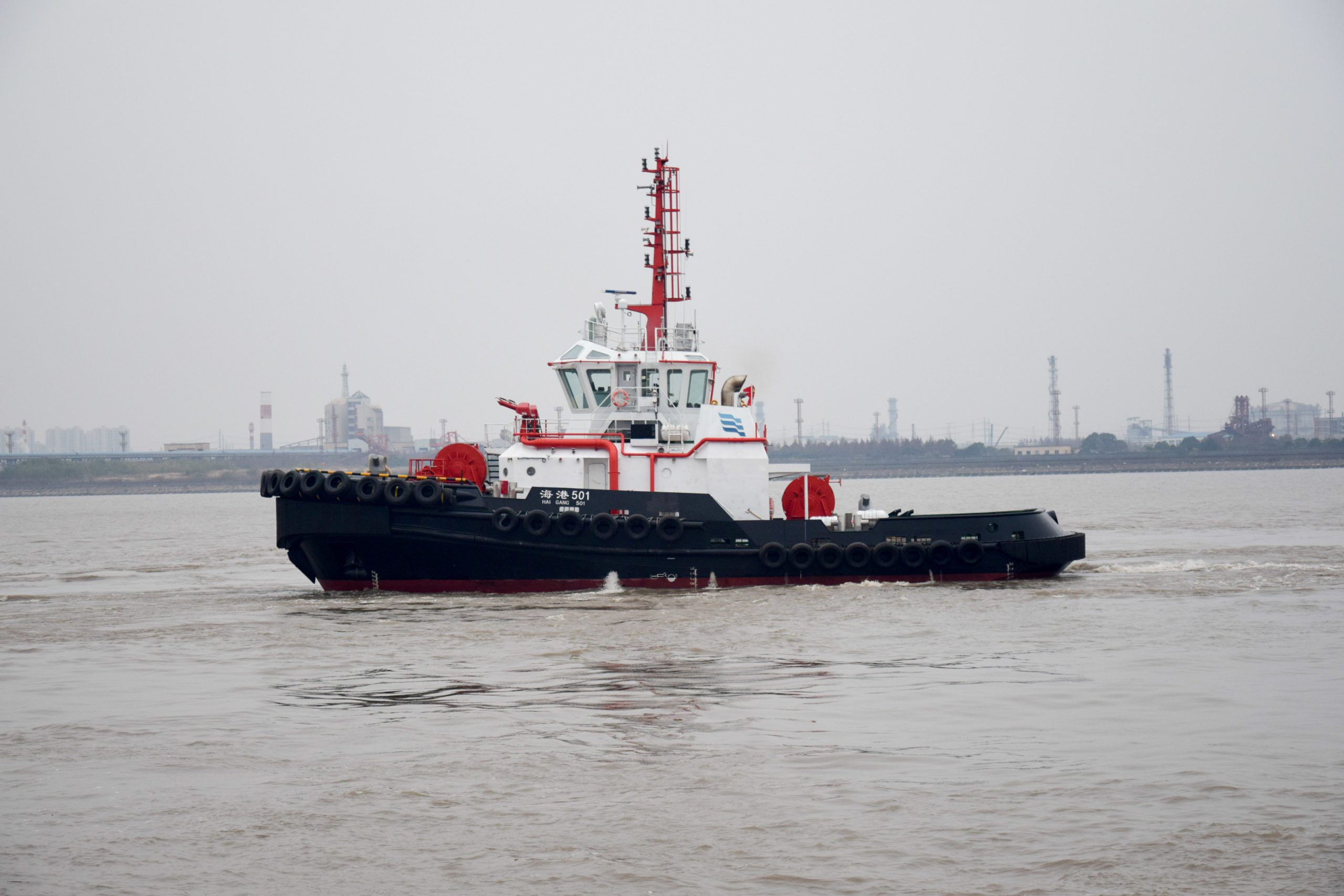 First Robert Allan Ltd. tug to operate in China’s busiest port, the Port of Shanghai