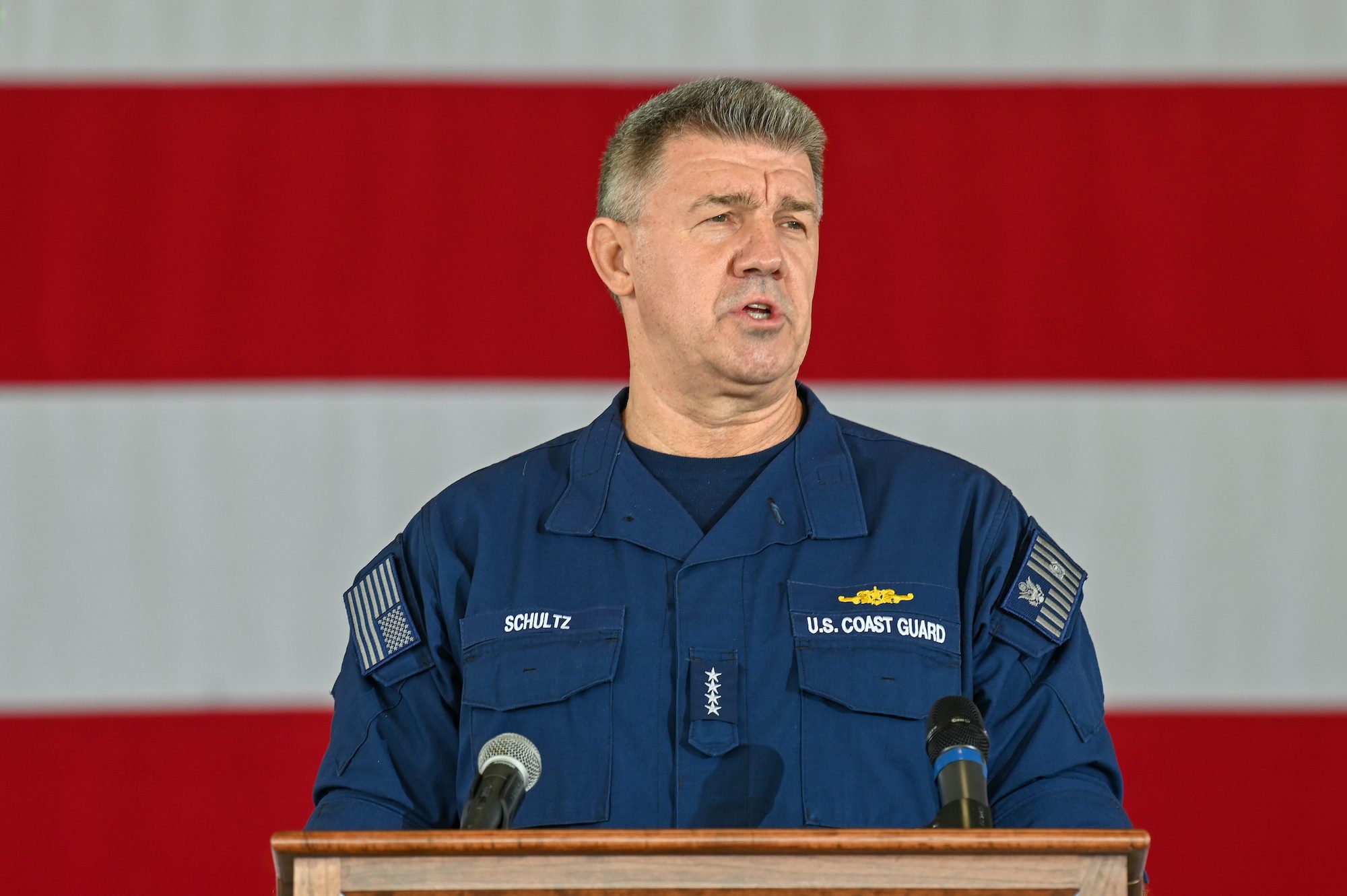 Commandant Thanks US Coast Guard And US Merchant Marine For Their Service in 2020