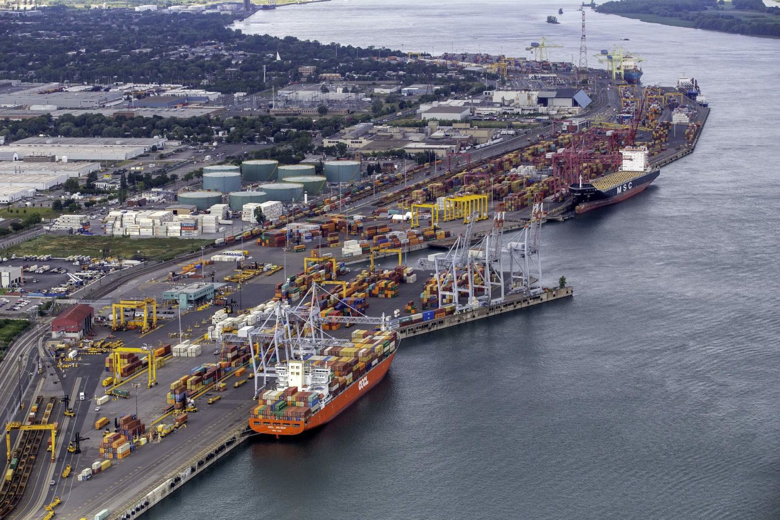 Montreal Port Workers Begin Three-Day Strike at Container Terminals