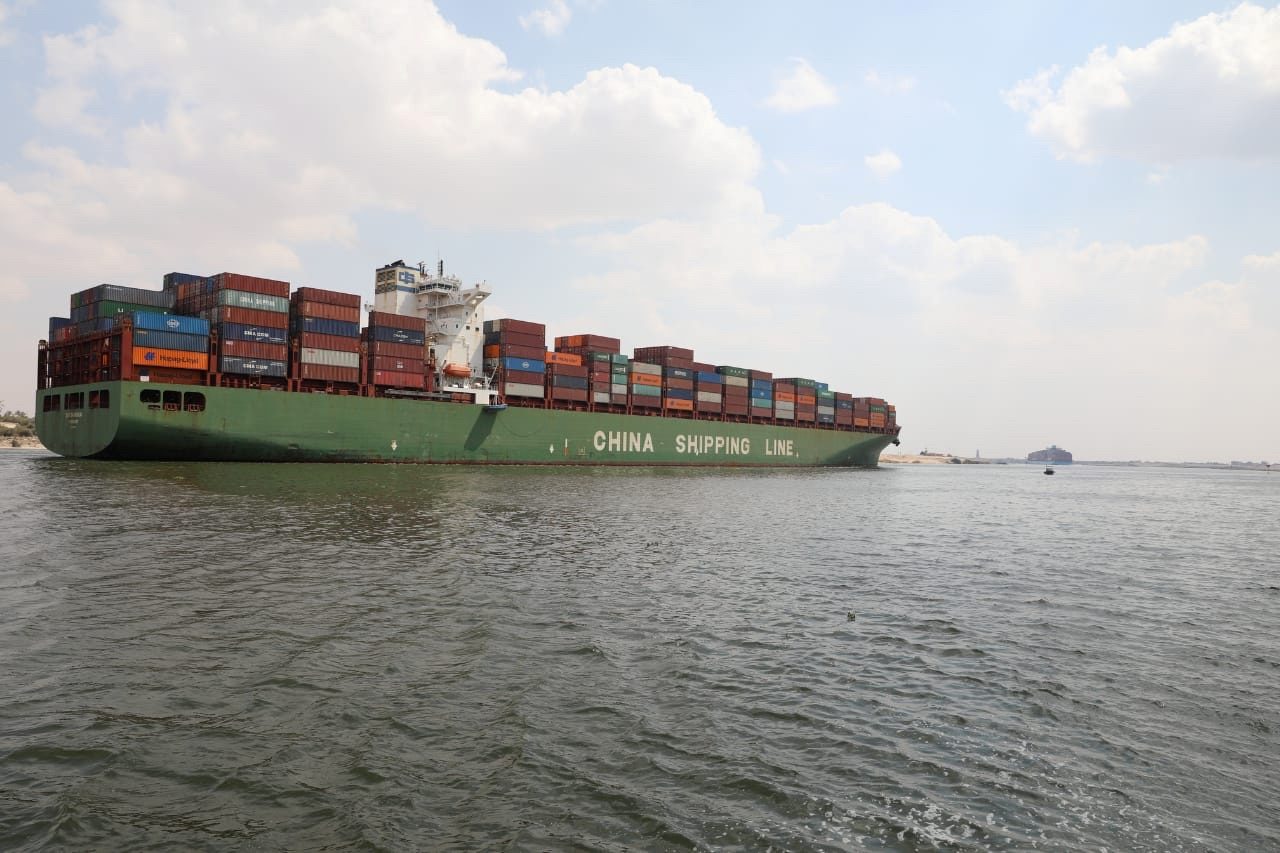 containership in suez canal