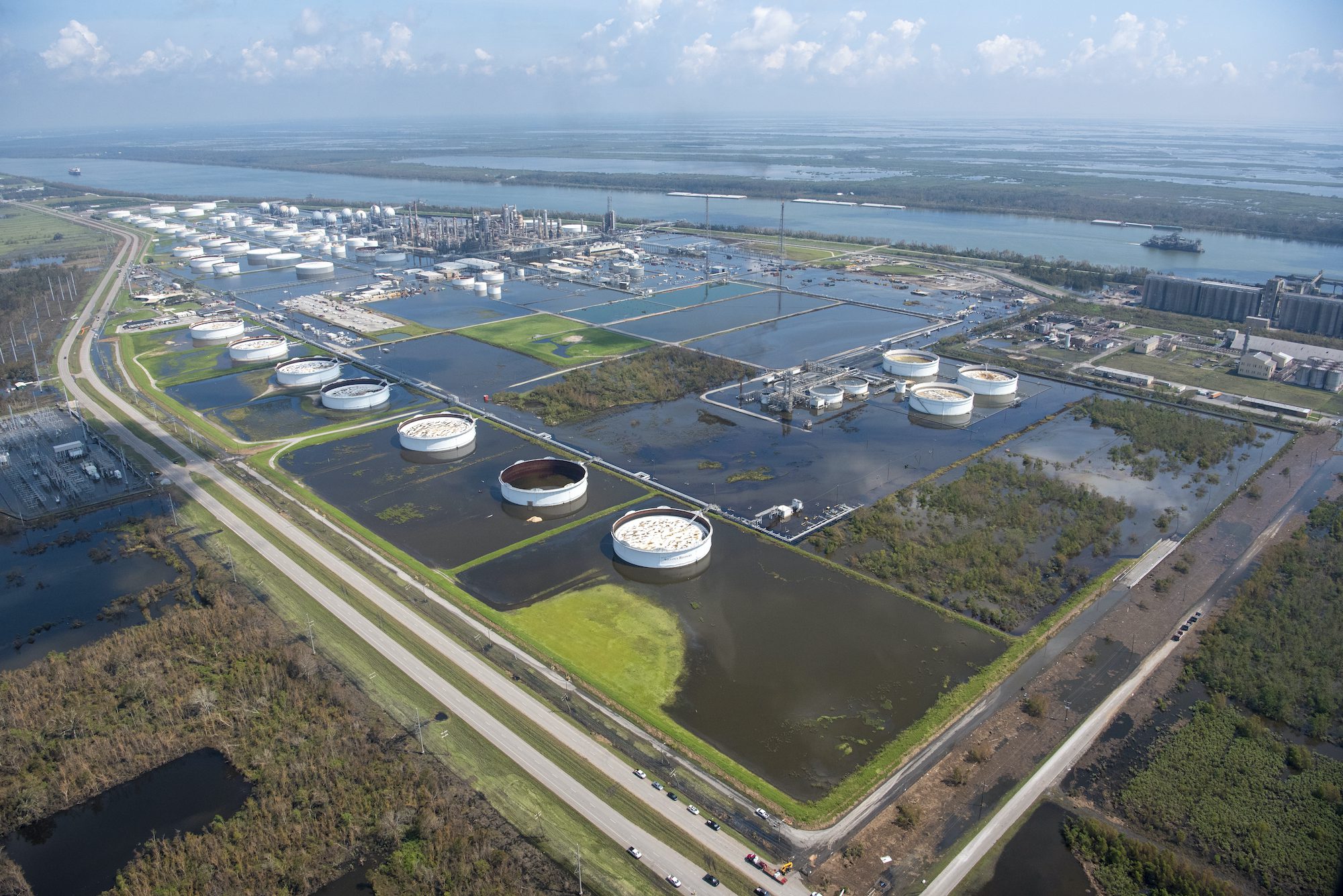 U.S. Loans Exxon 1.5 Million More Barrels from Strategic Petroleum Reserve