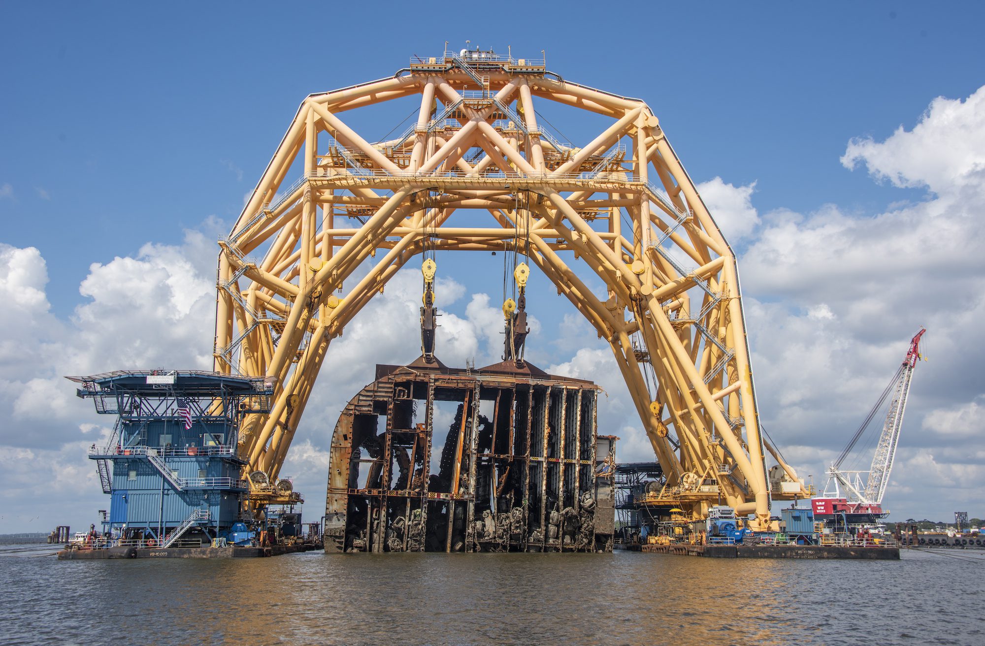 Wreck Removal Crews Begin Lifting Golden Ray’s Final Section
