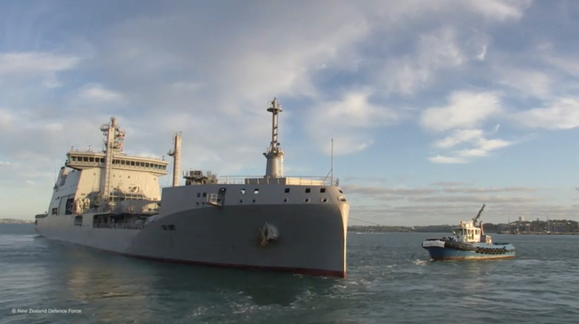 New Zealand Navy Ship Arrives in Tonga Carrying Fresh Water