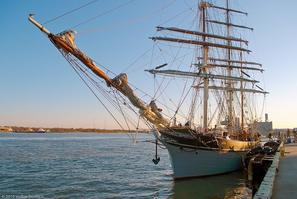 Woman Dies After Fall Aboard Historic Tall Ship in Galveston