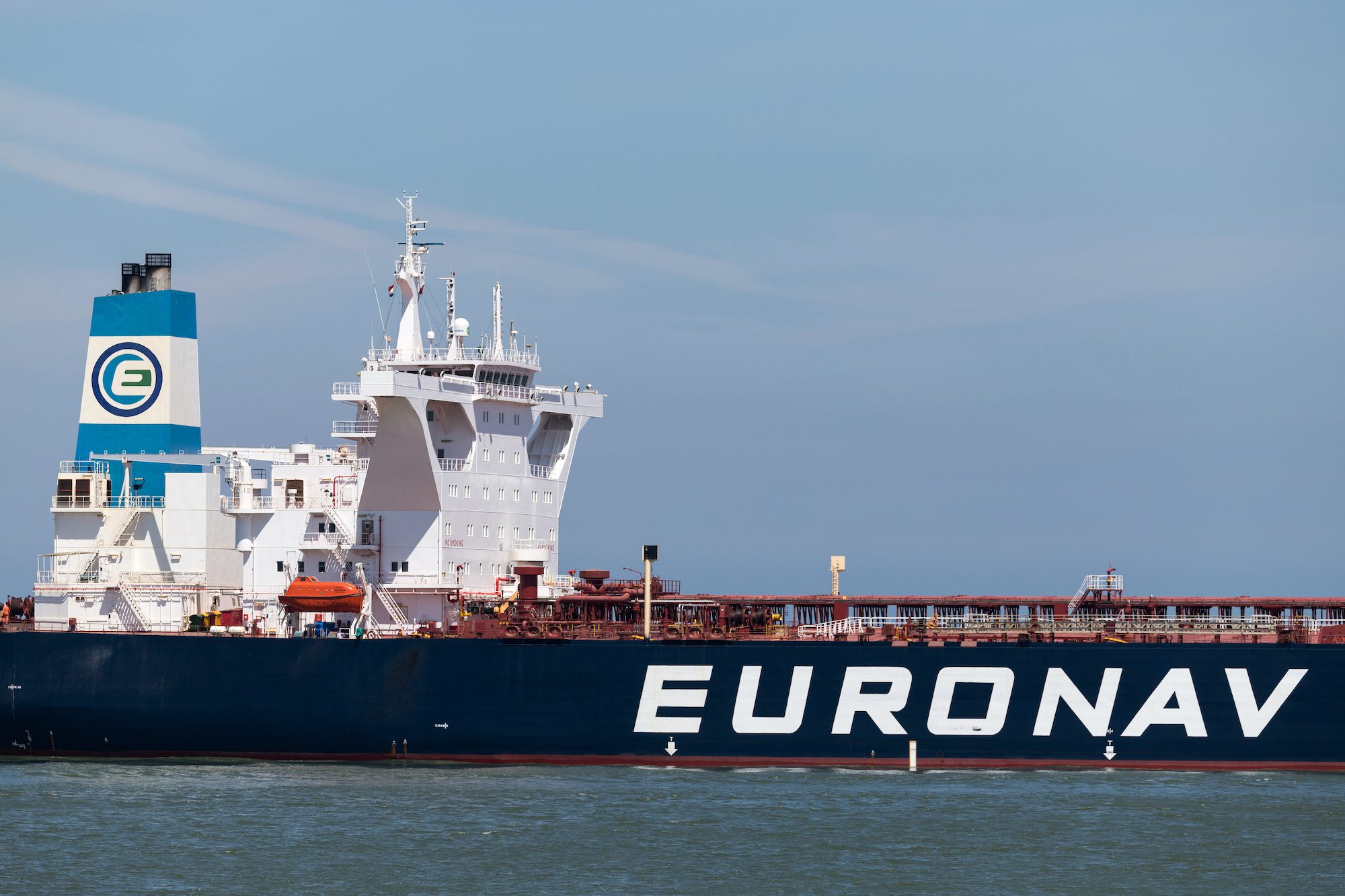Euronav’s Net Loss Deepens as Omicron Hits Crude Tanker Recovery