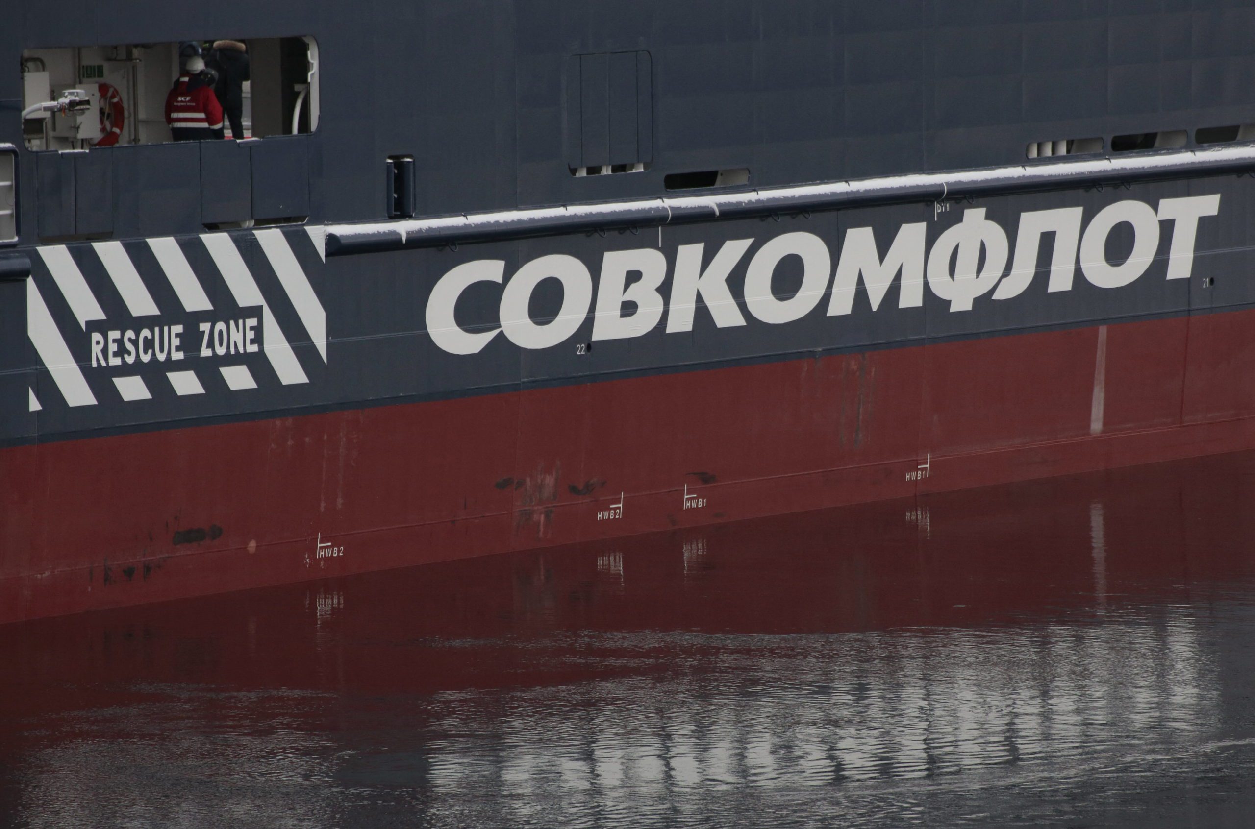 Russia’s Seaborne Oil Exports Surge Despite Sanctions