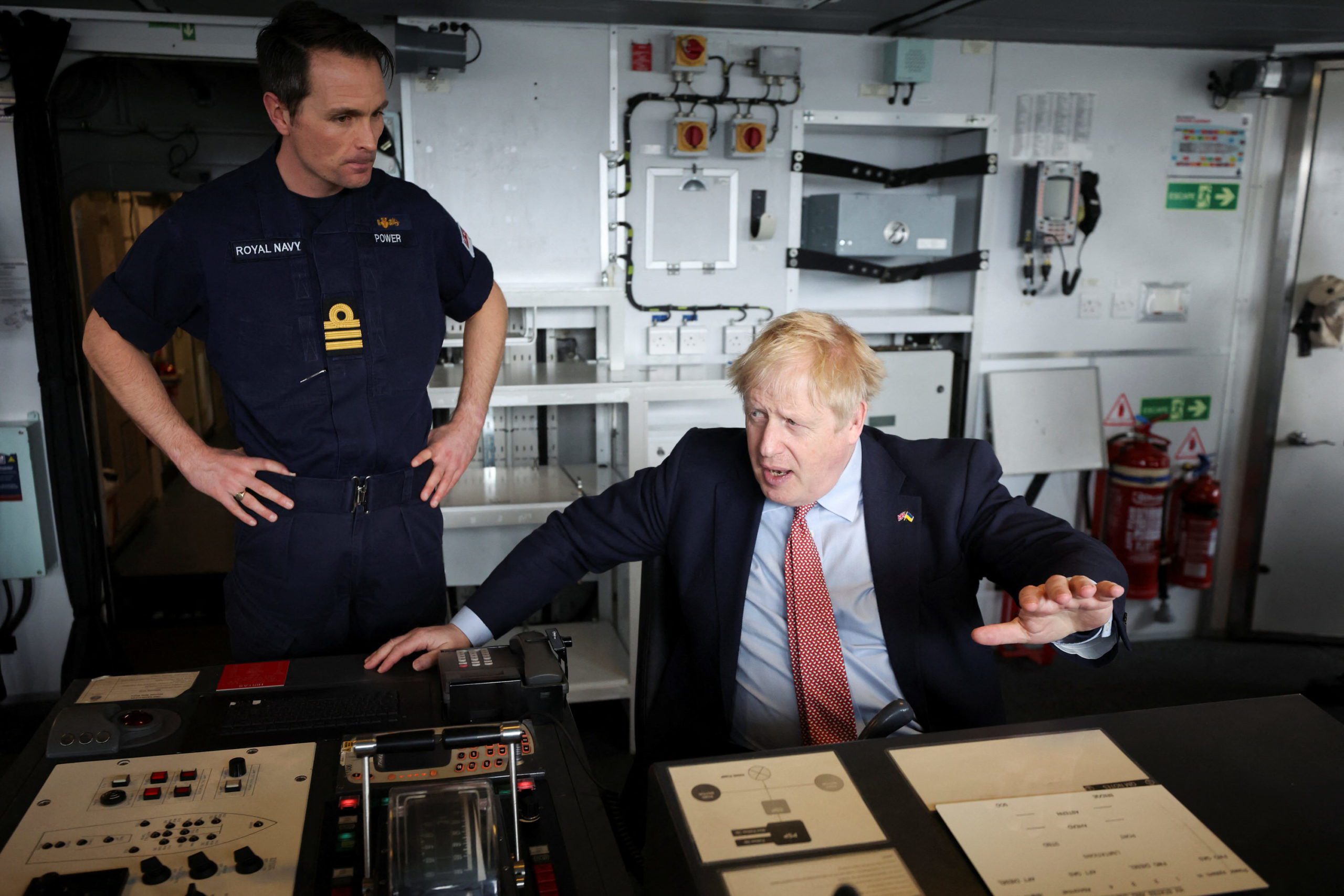 Sunak Cancels Boris Johnson’s Yacht To Build Pipeline And Cable Protection Ships