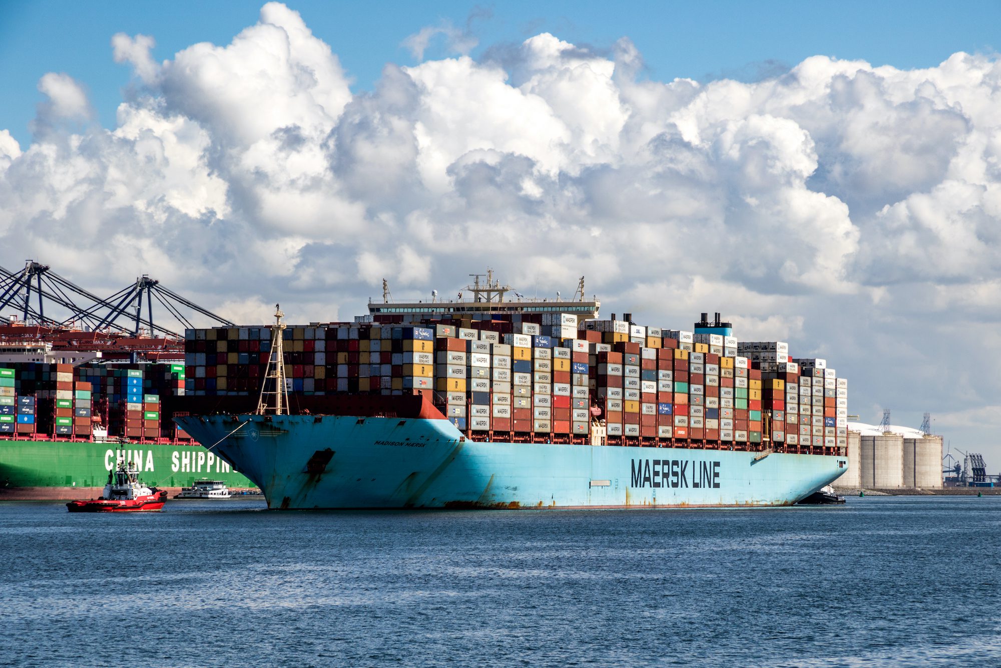 Maersk ship entering the Port of Rotterdam. Photo: Shutterstock
