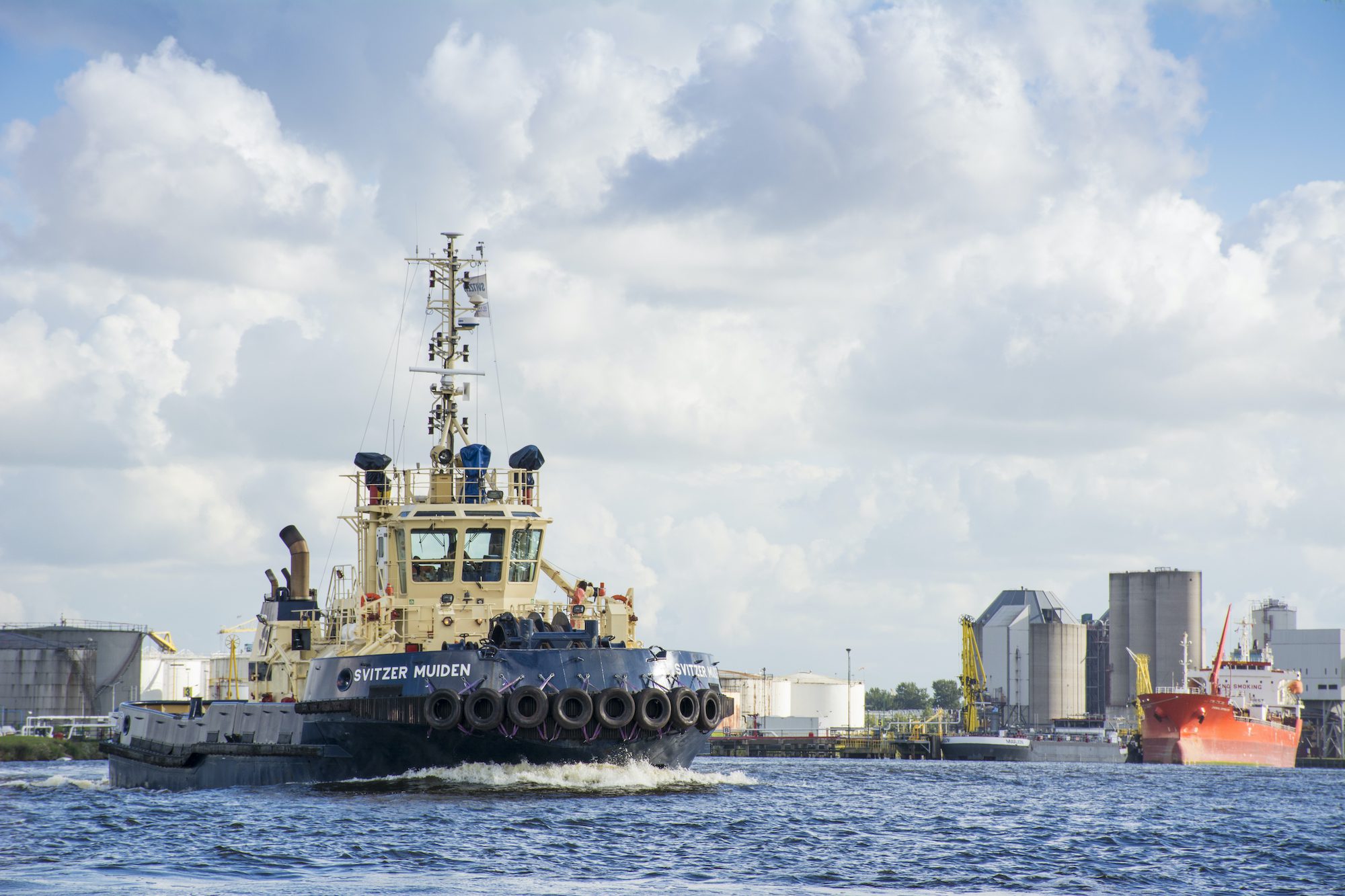 Svitzer and Caterpillar Partner to Put Dual Fuel Methanol Engines in Tugs
