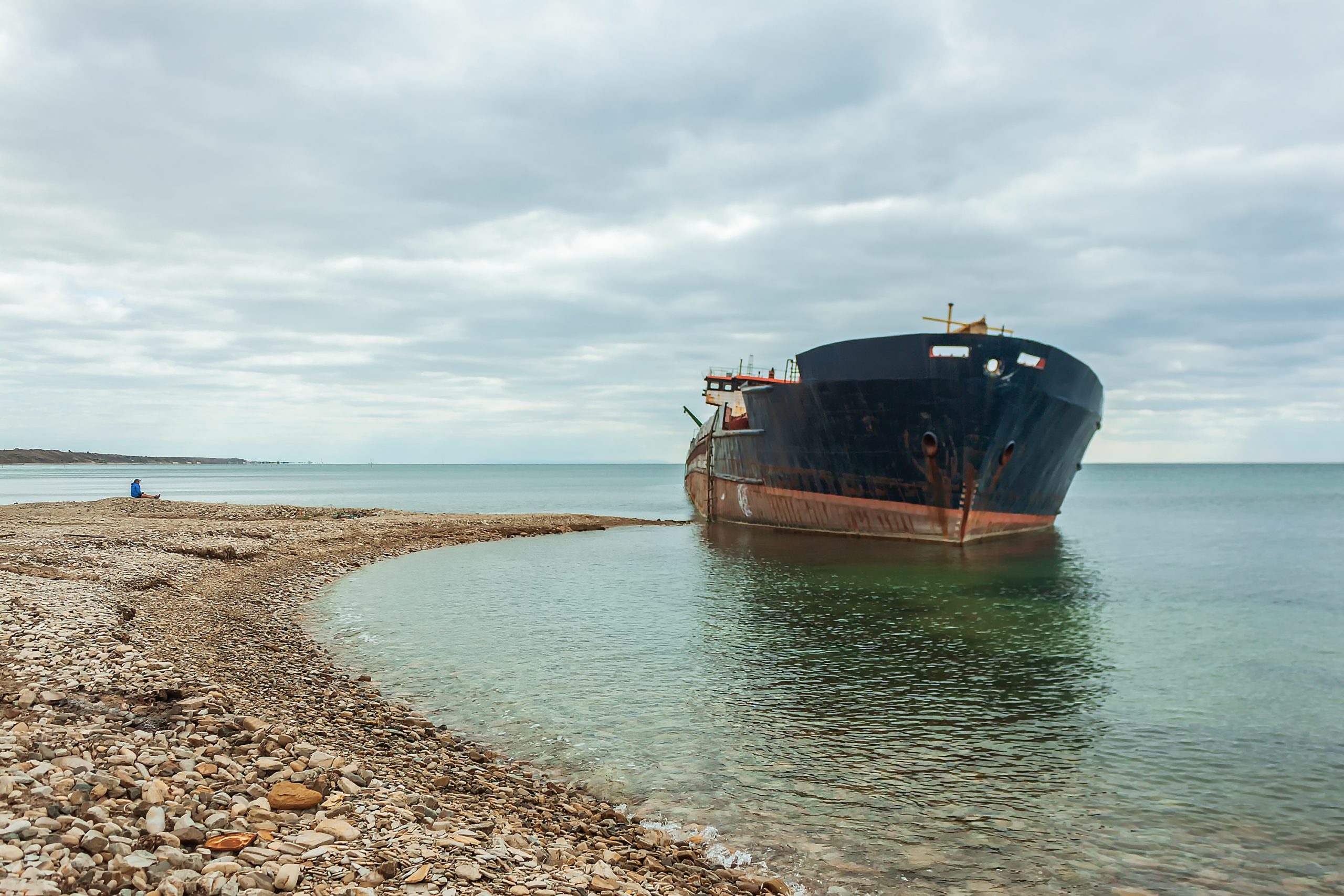 Uncovering the Hazards of Abandoned & Derelict Maritime Vessels