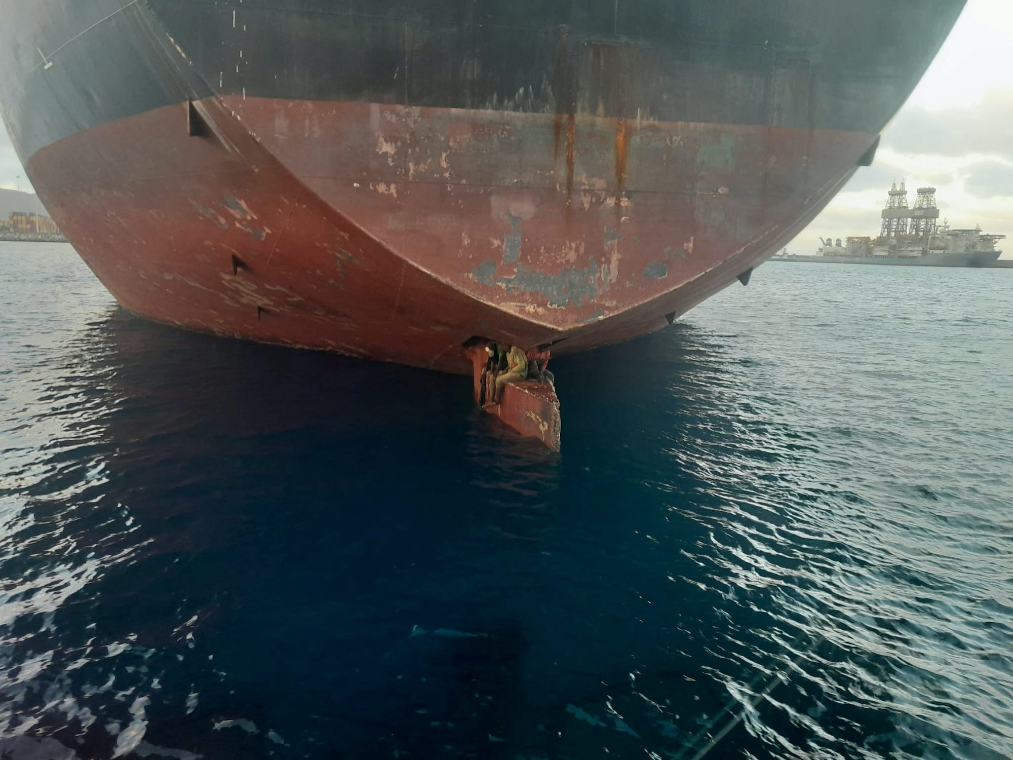 Stowaways Rescued from Ship’s Rudder After 11-Day Voyage