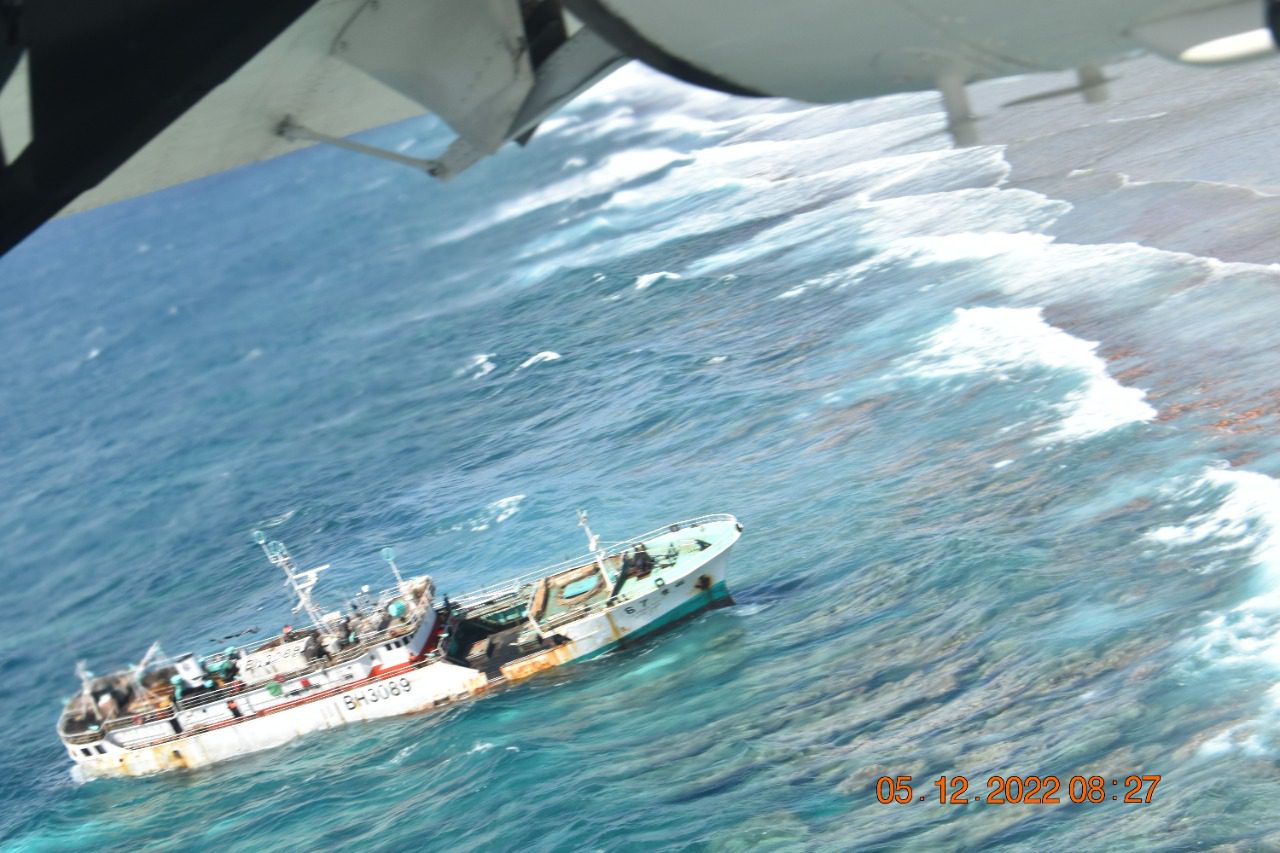 Taiwanese Trawler Loaded with Diesel and Fuel Oil Grounds on Saint Brandon