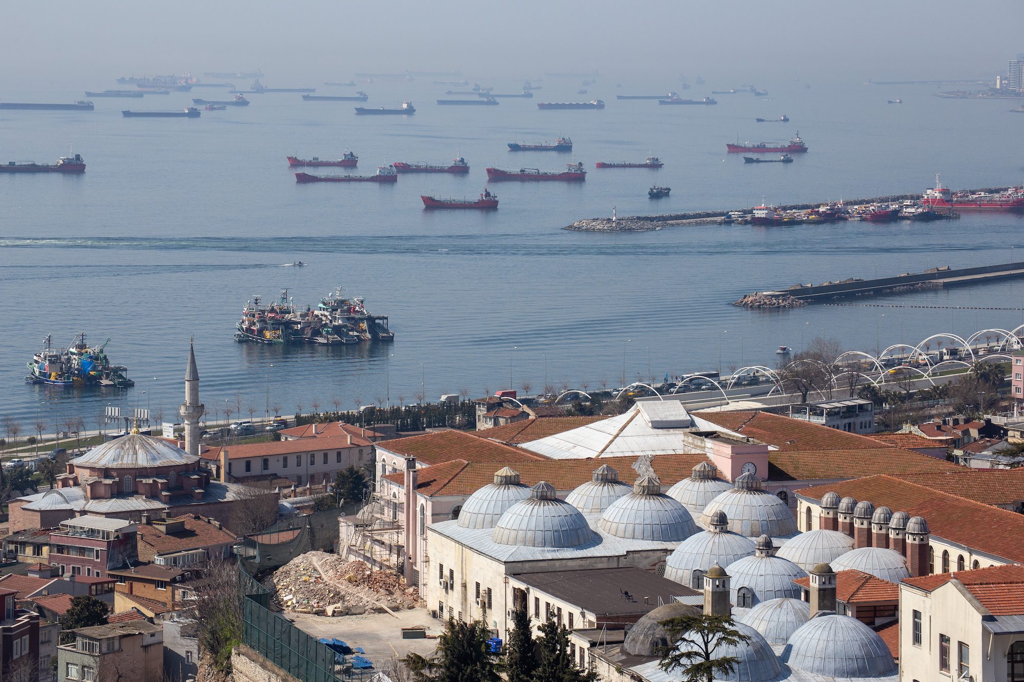 Turkish Tanker Jam Leaves Millions of Barrels Stuck at Sea