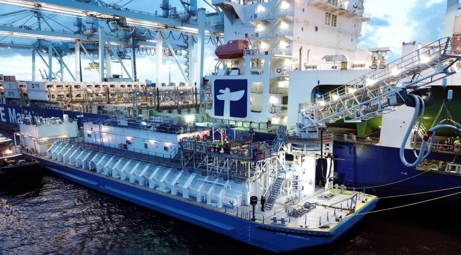 TOTE Marks ‘Fueling Milestone’ with North America’s First LNG Bunkering Barge
