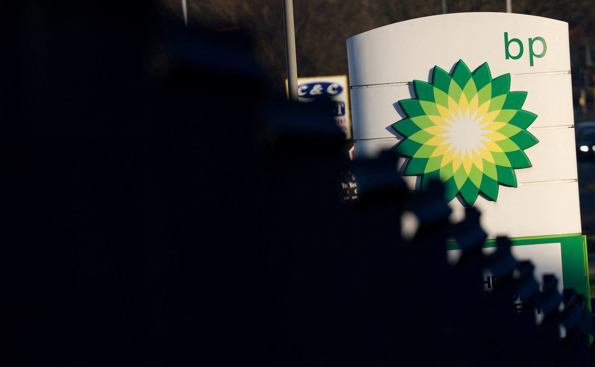 BP Plans Slower Oil Retreat as Russia War Drives Record Profit