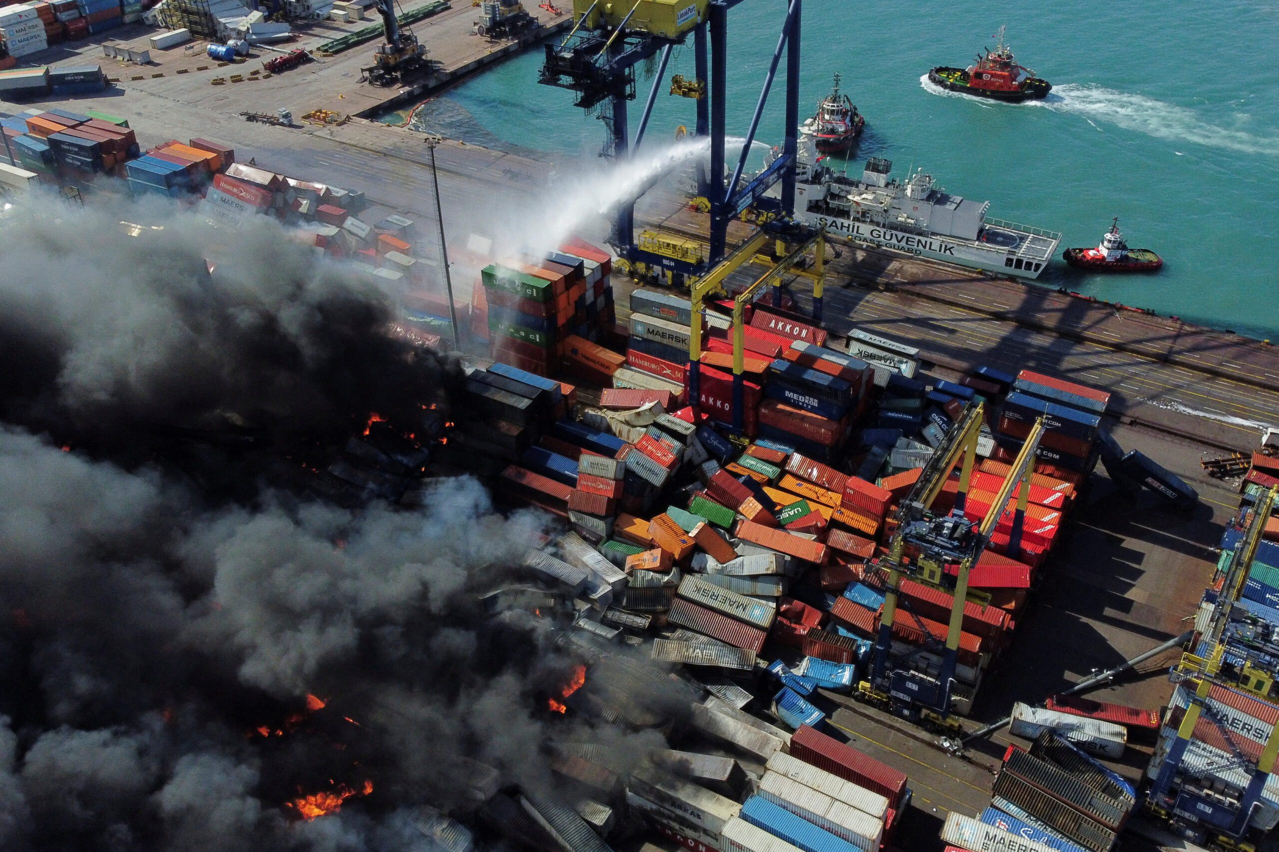 Fire Extinguished at Turkey’s Iskenderun Port, Defense Ministry Says