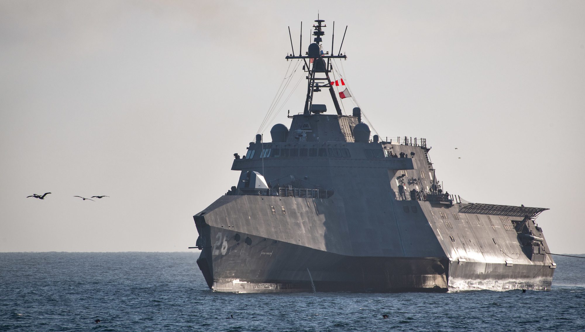 U.S. Navy Sends LCS to Enforce Fishing Laws in Western Pacific