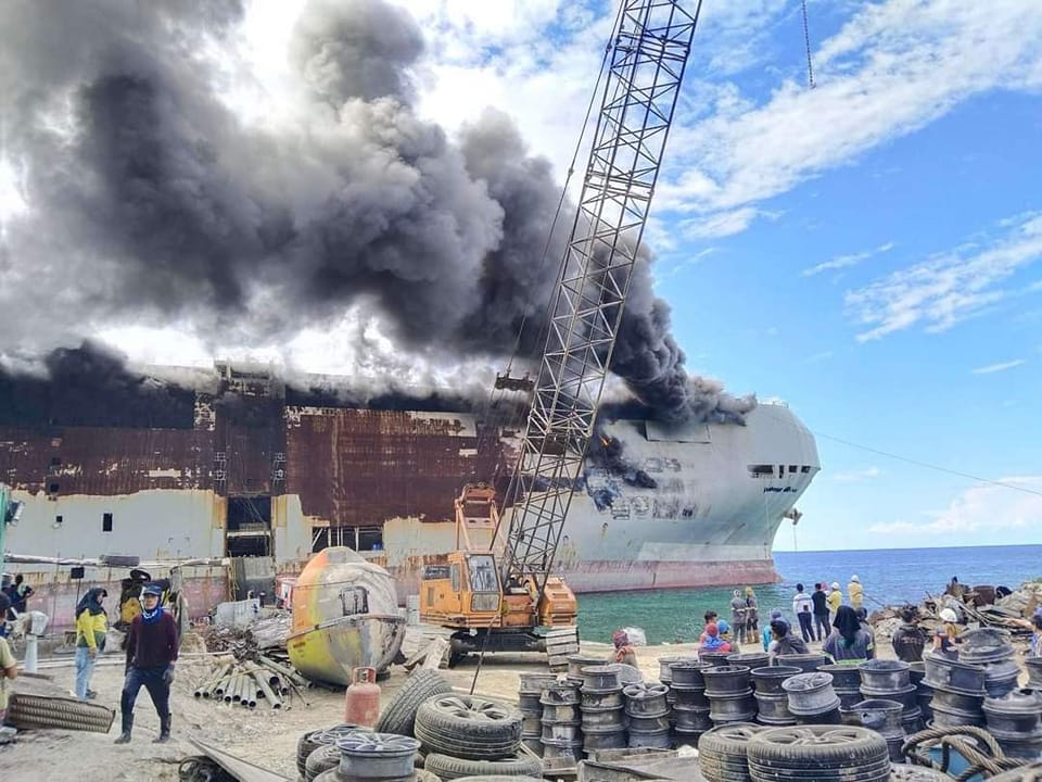 Fire Breaks Out on Marooned Car Carrier in the Philippines