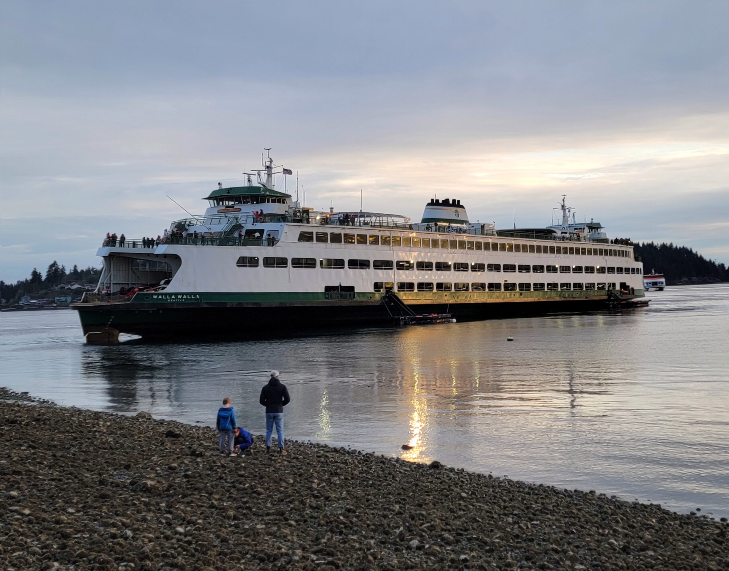 Contaminated Fuel Eyed in Washington State Ferry Grounding