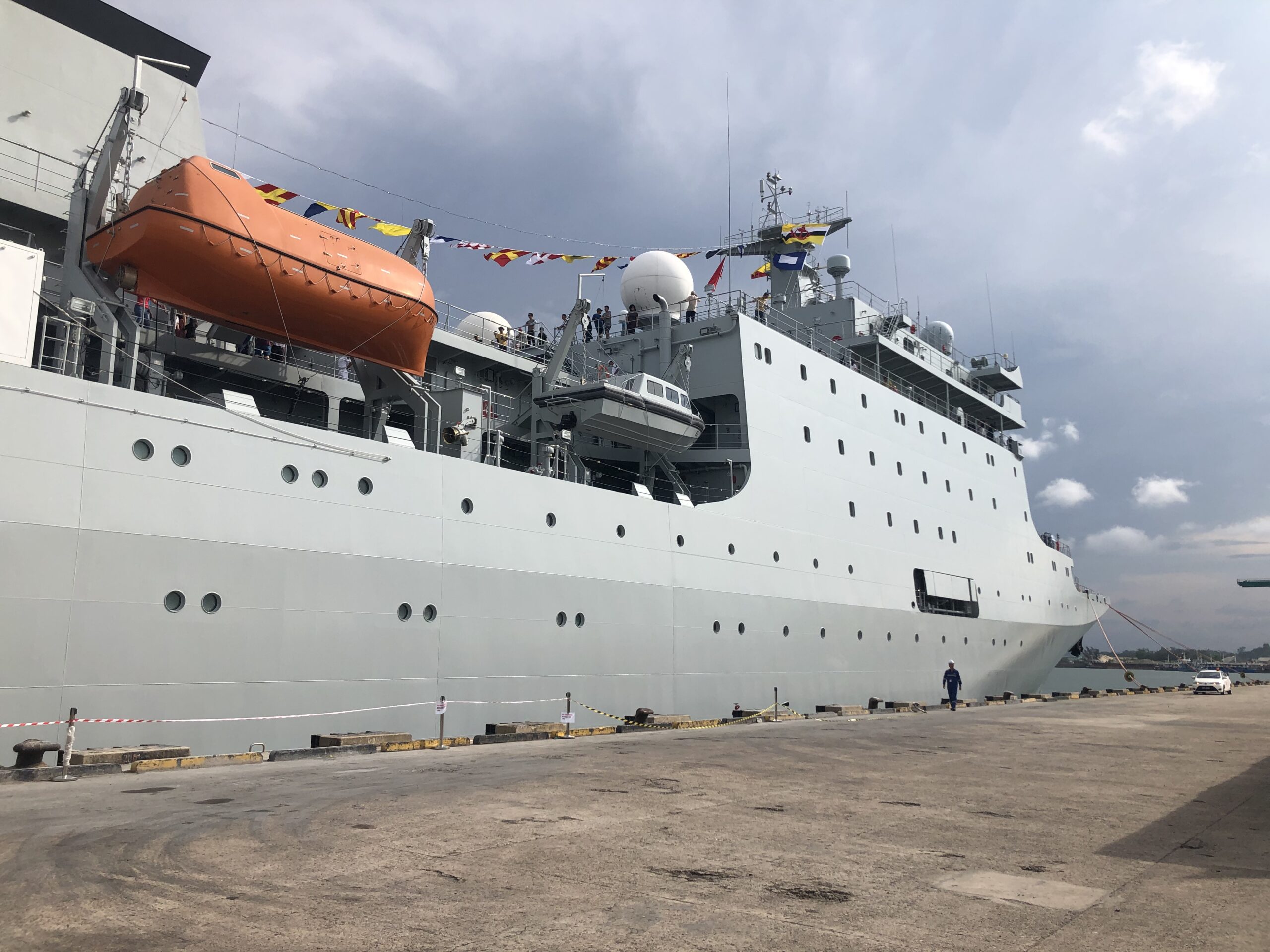 Chinese Naval Training Ship Heads For Philippines In ‘Friendly’ Tour