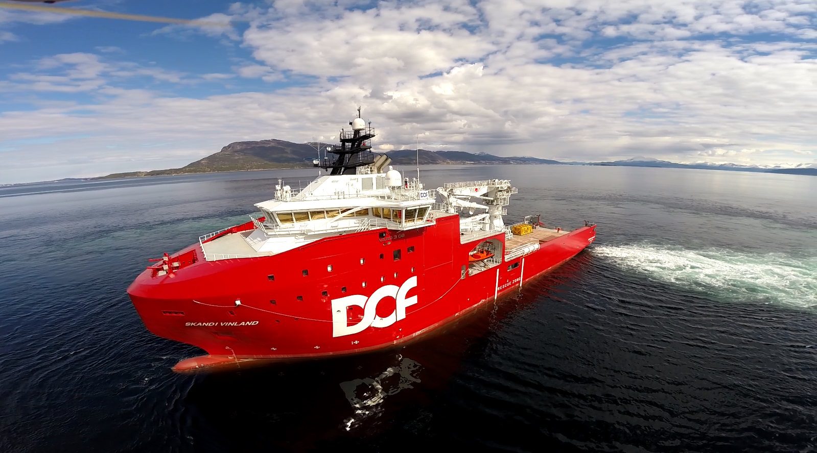 A DOF offshore vessel underway