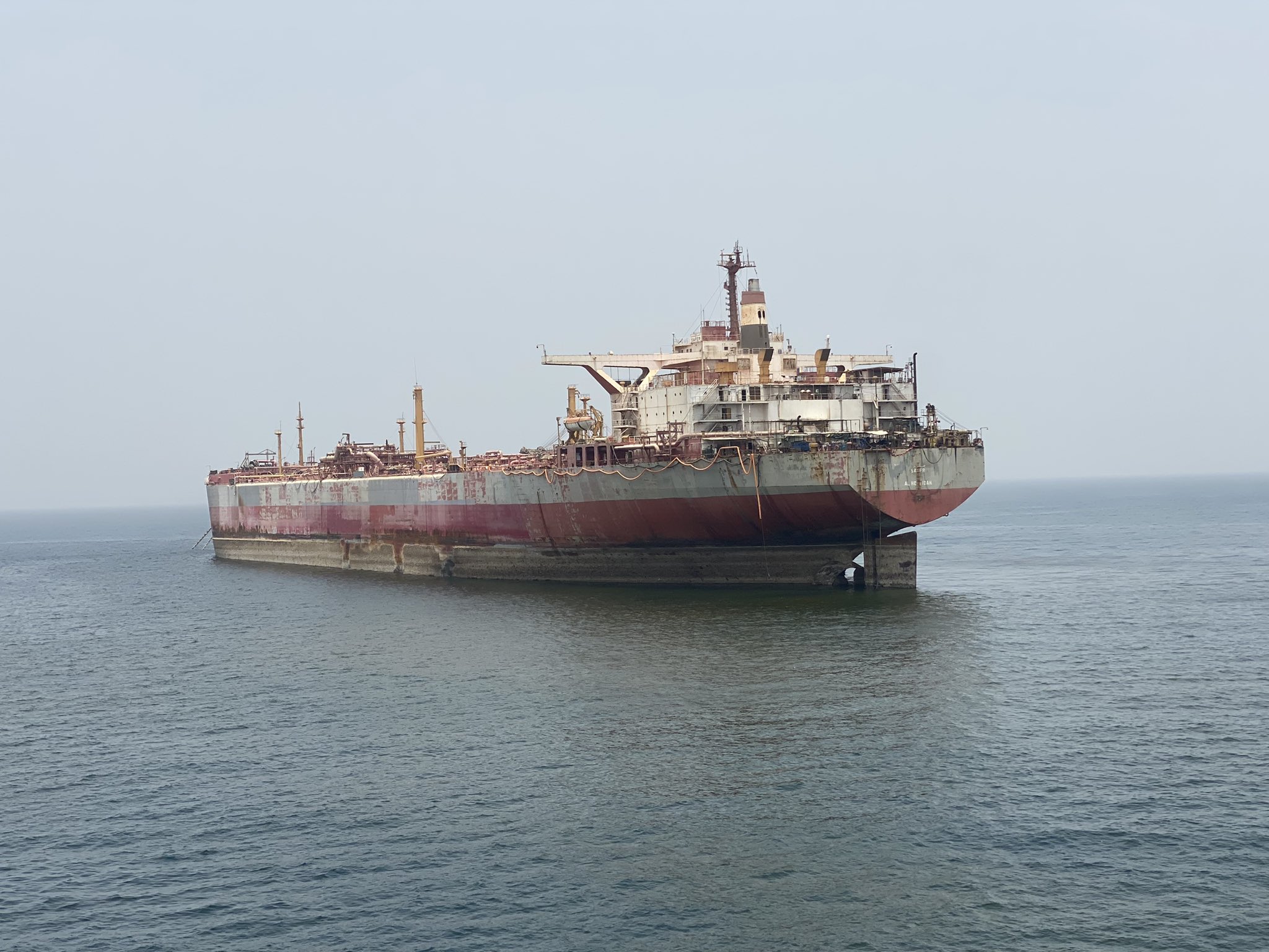 The FSO Safer pictured off the coast of Yemen. Photo courtesy David Gressly