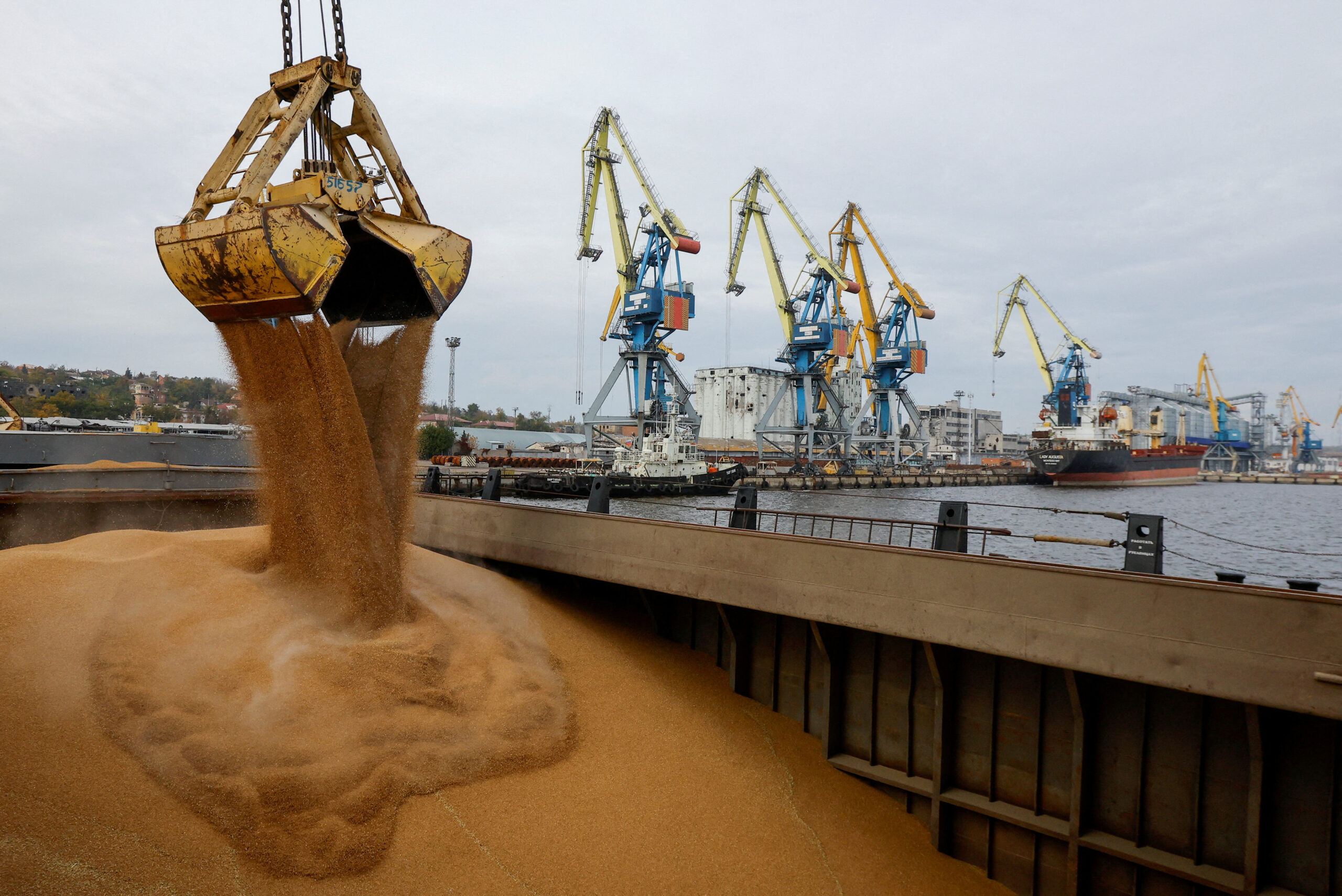 Operations at Mariupol port amid Russia-Ukraine conflict. Photo REUTERS/Alexander Ermochenko