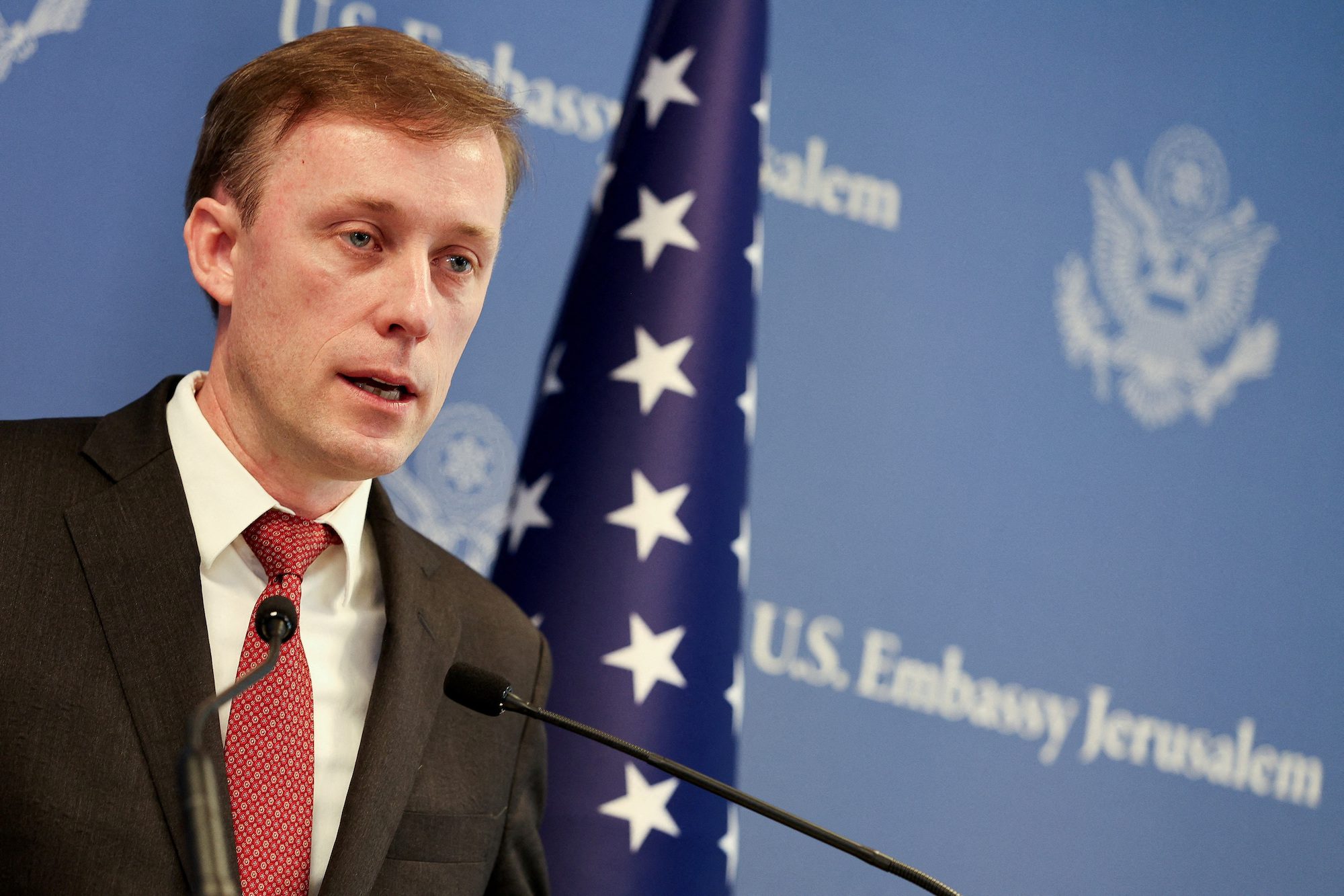 FILE PHOTO: U.S. National Security Advisor Jake Sullivan speaks during a press briefing, amid the ongoing conflict between Israel and the Palestinian Islamist group Hamas, in Tel Aviv, Israel, December 15, 2023. REUTERS/Violeta Santos Moura/File Photo