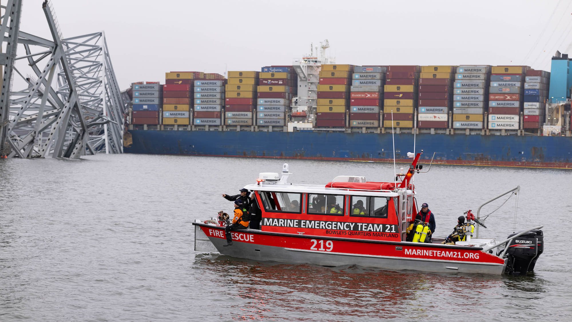 Forensic operations technicians from various state and federal agencies assisted in analyzing data acquired from the US Army Corps of Engineers survey Boat the Catlett in the Baltimore Harbor on March 27, 2024. Photo by David Adams/U.S. Army Corps of Engineers, Baltimore District
