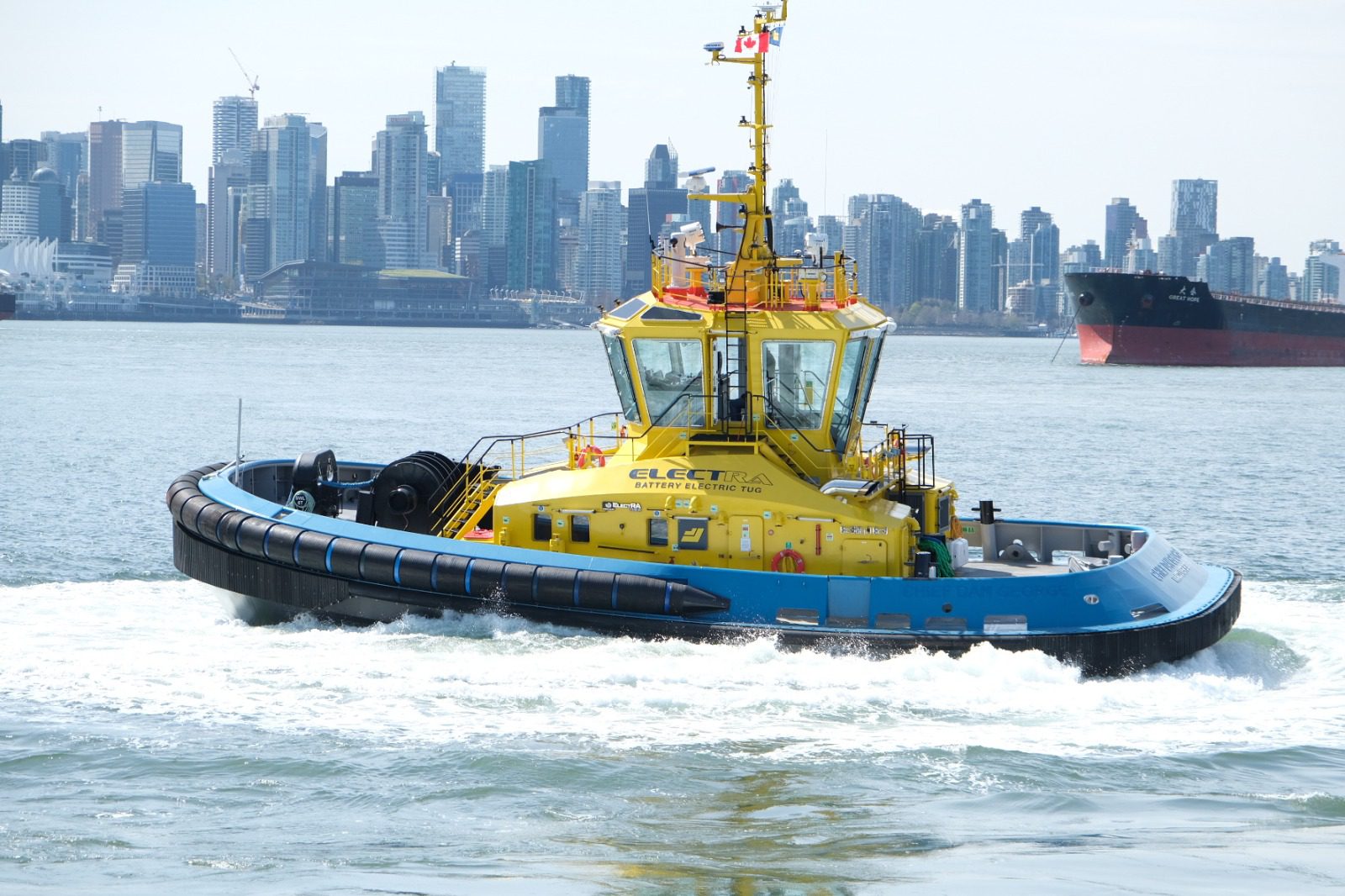 Electric tug at Port of Vancouver