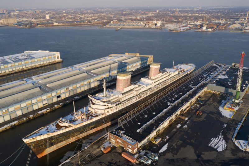 Historic SS United States to Become World's Largest Artificial Reef Off ...