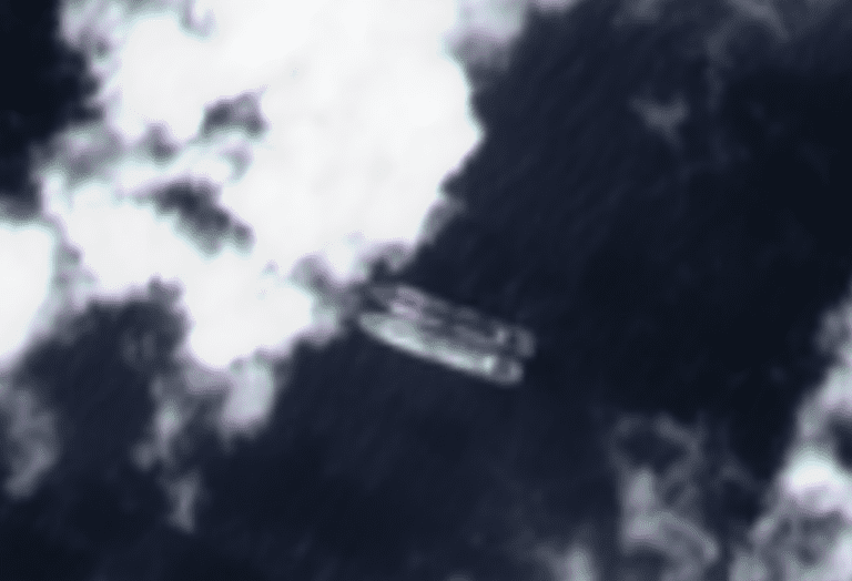 Pioneer STS LNG transfer New Energy