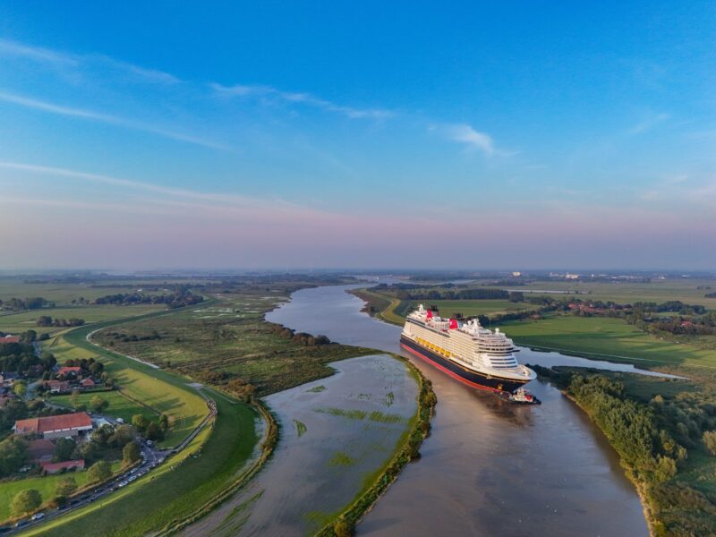 Disney Treasure departs Meyer Werft on its River Ems conveyance. Photo courtesy Meyer Werft 