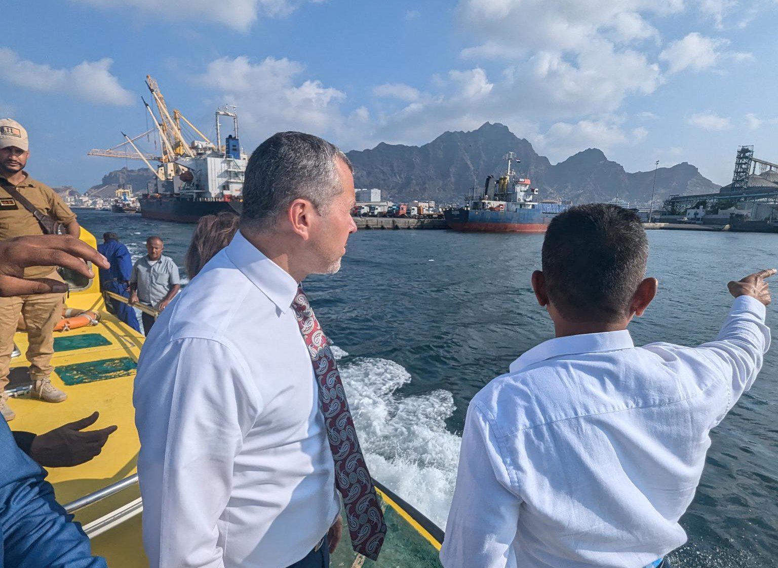 IMO Secretary-General Arsenio Dominguez visits Yemen