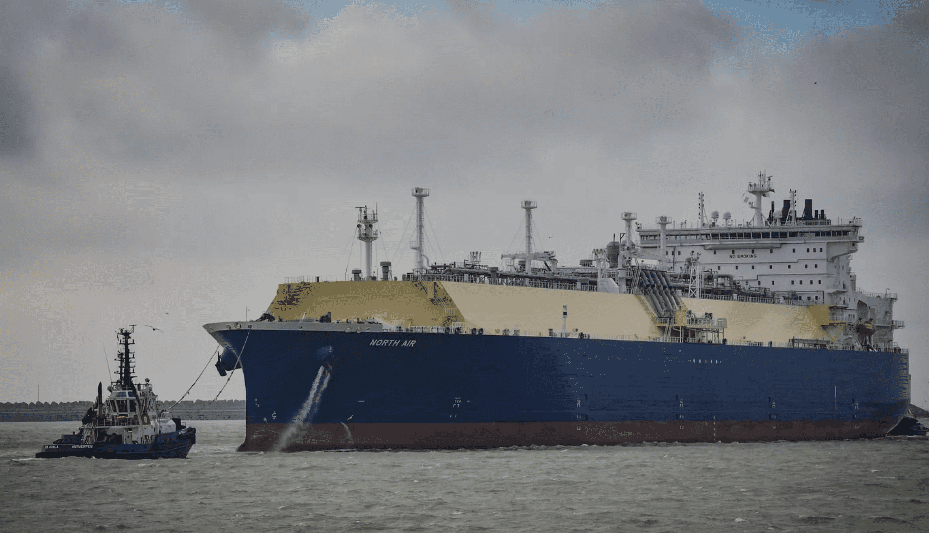 Russia Reflags, Renames Sanctioned ‘Shadow Fleet’ LNG Tankers Ahead of Suspected Arctic LNG 2 Startup