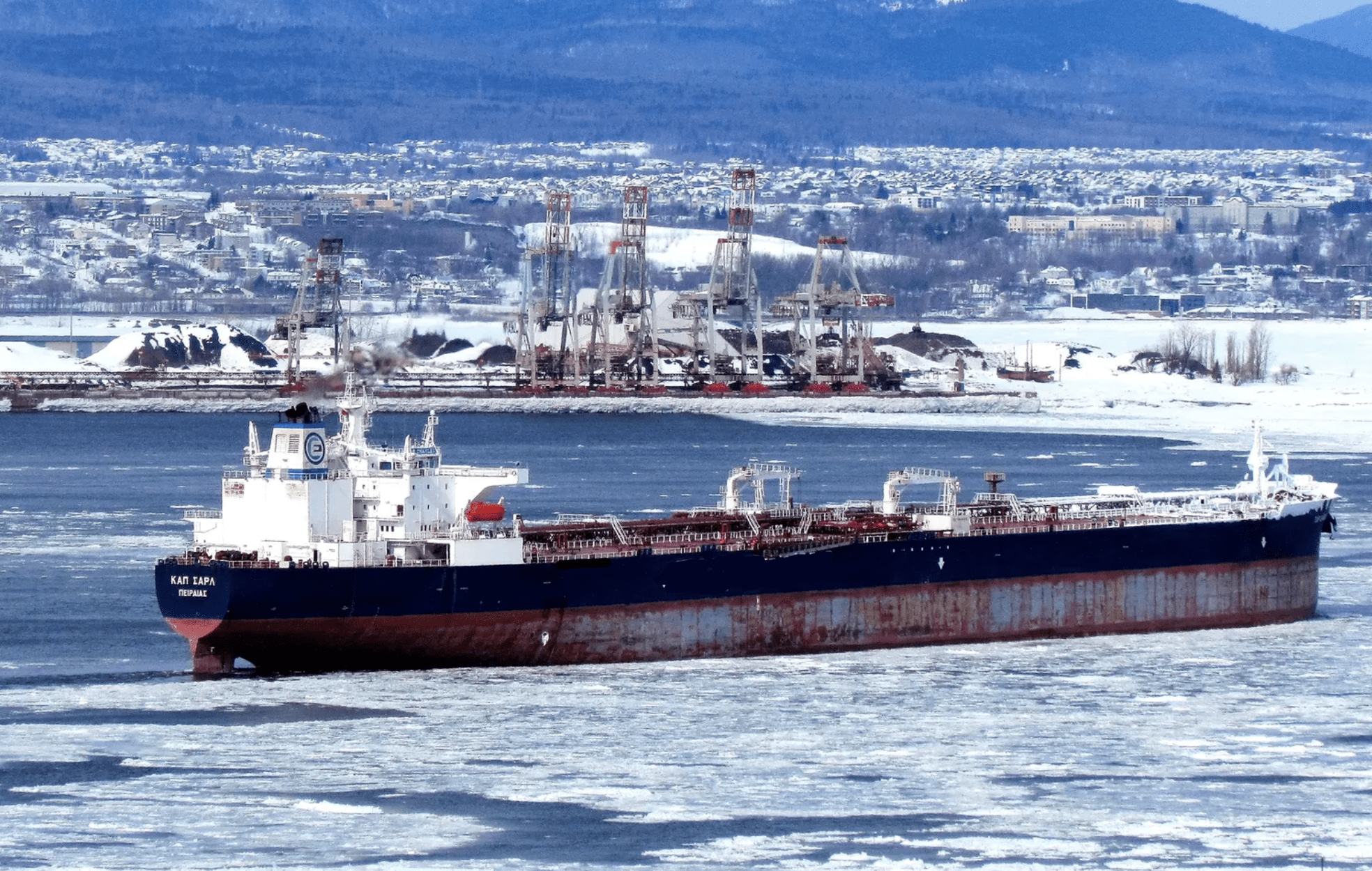 Sanctioned Suezmax Oil Tanker Navigates Russian Arctic Without Permit, Unknown Insurance, and Overdue for Inspection