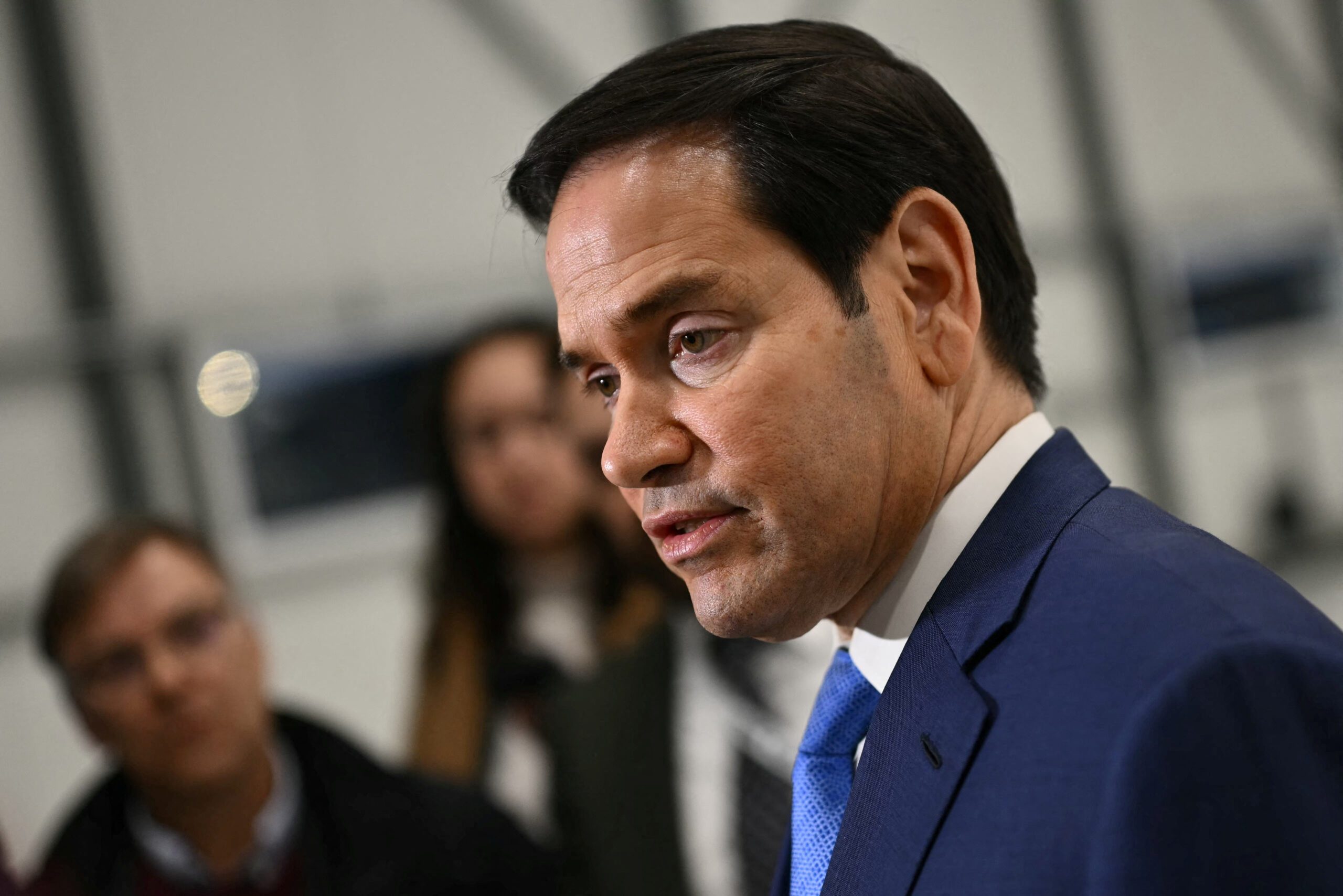 Rubio Dismisses Criticism of U.S. Caribbean Strikes at G7 Meeting