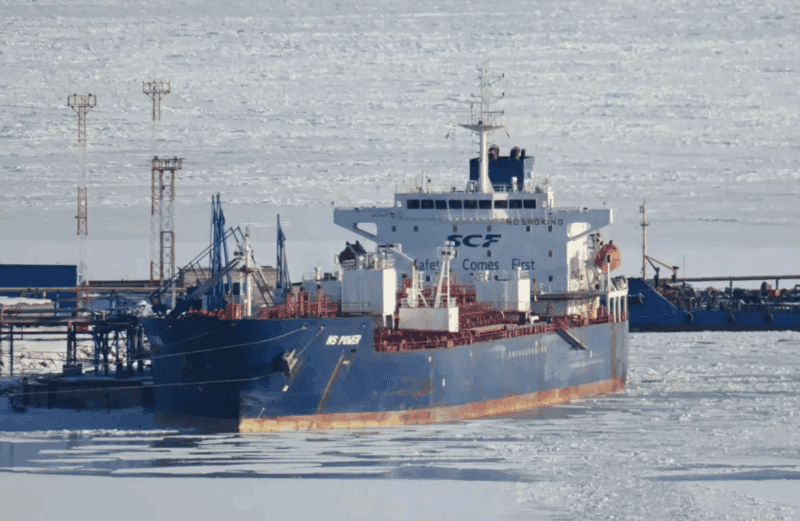 Sanctioned Tanker Links Russia’s Arctic Oil Trade to Venezuela for First Time