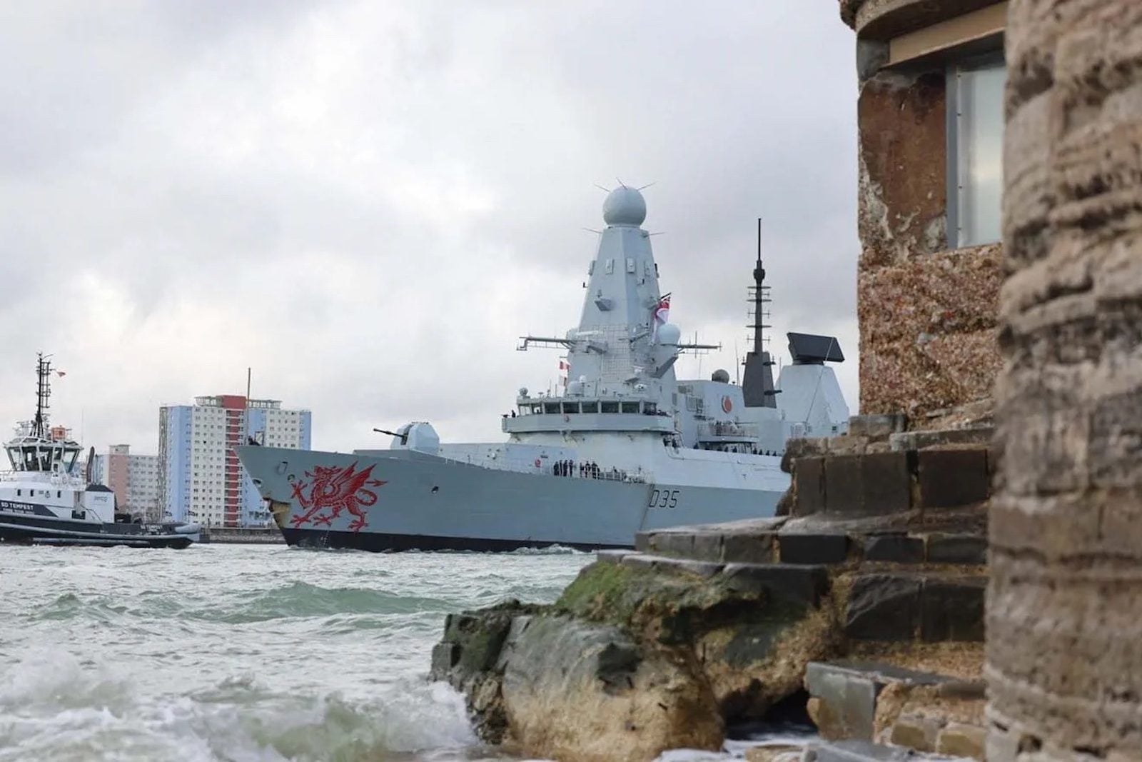 Royal Navy destroyer HMS Dragon departed Portsmouth, UK today to head to the Eastern Mediterranean to bolster British defenses in the region