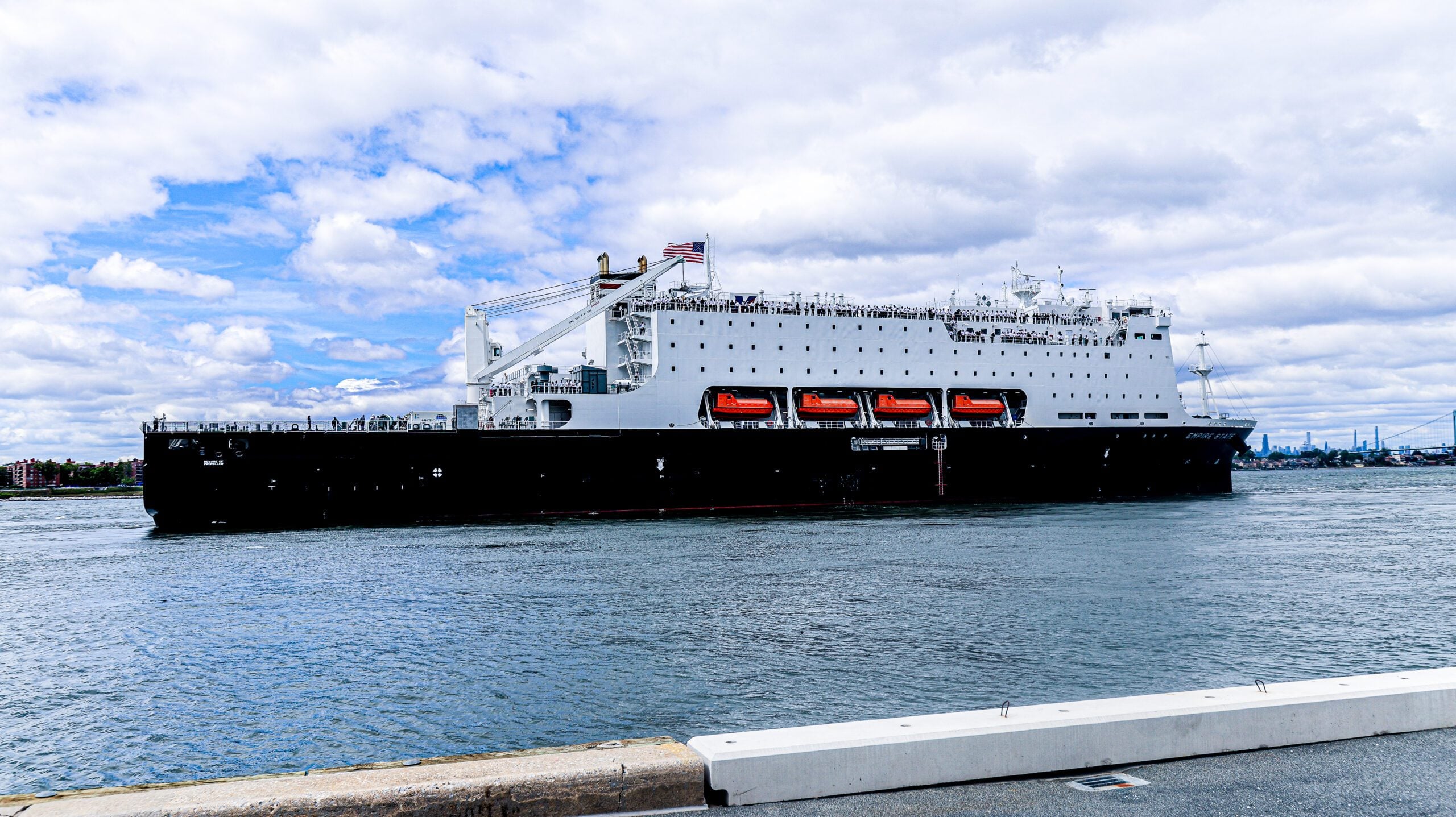 Oceans Apart, One Voyage: IntegratingCollaborative Online InternationalLearning into Maritime Education.