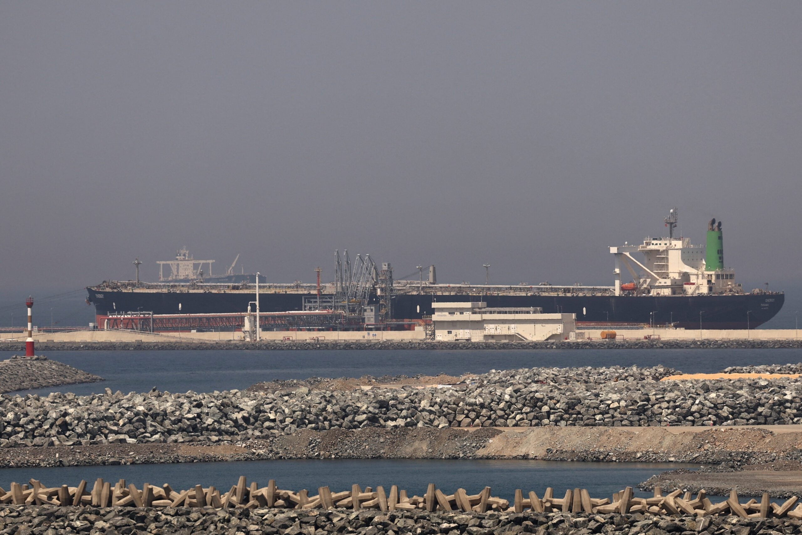 Maersk Says Energy Crunch to Persist Even If Iran Peace Deal Struck