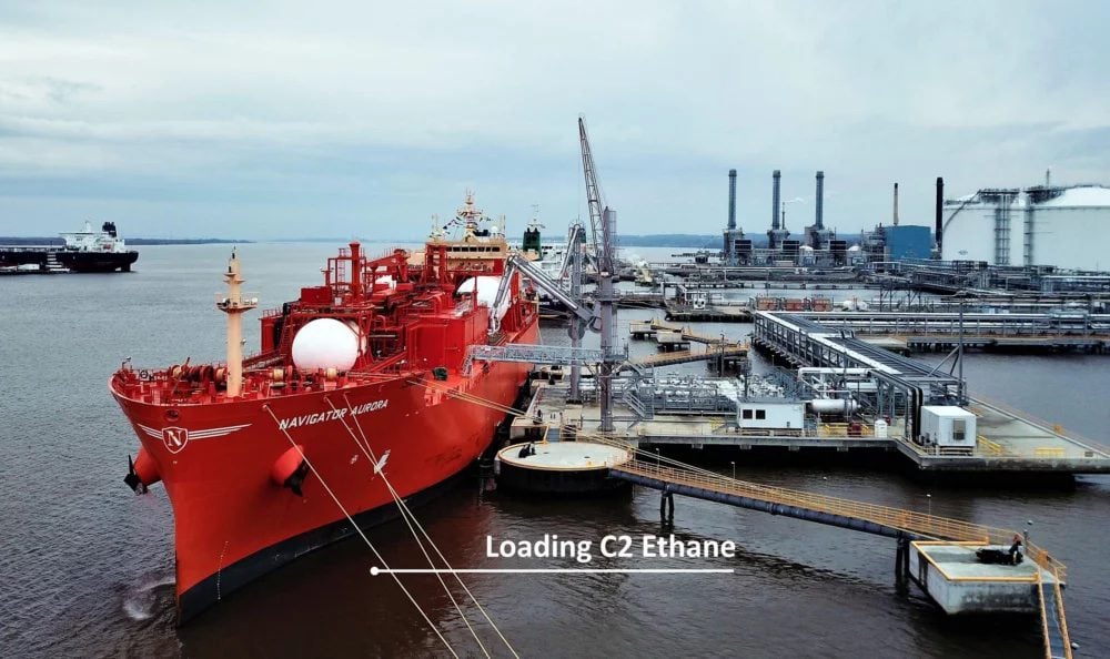 Navigator Aurora loading C2 ethane