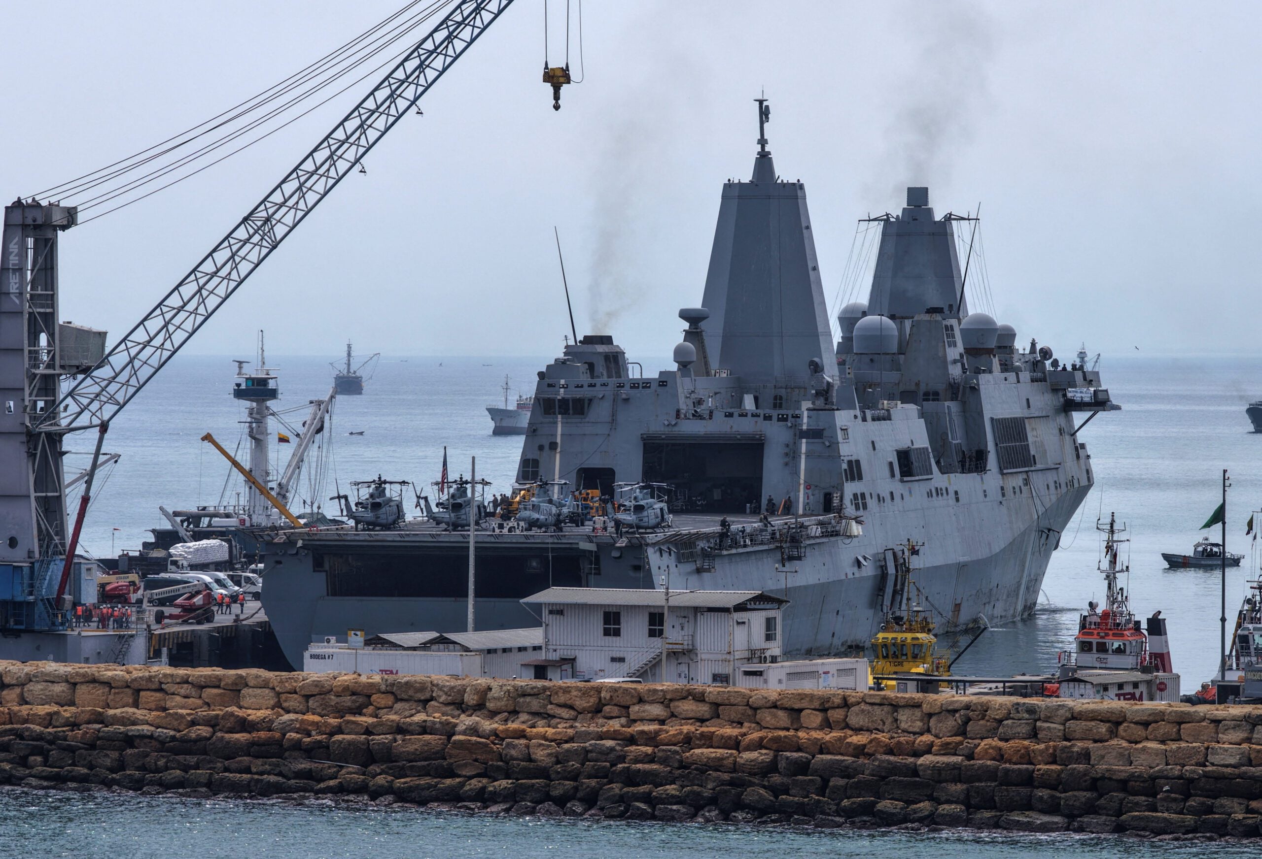 The U.S. Navy amphibious transport dock USS San Antonio (LPD-17) is docked in Manta
